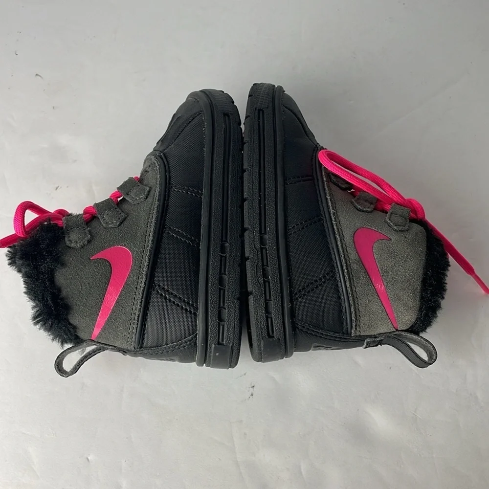 Nike Woodside Chukka Finish Line 2 Boots